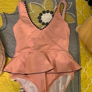 Cupshe medium peplum swimsuit NWT  blush